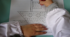 Completo le lettere unendo le linee tratteggiate
